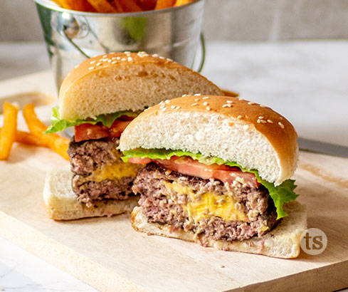 smoked cheddar jalapeno stuffed burgers