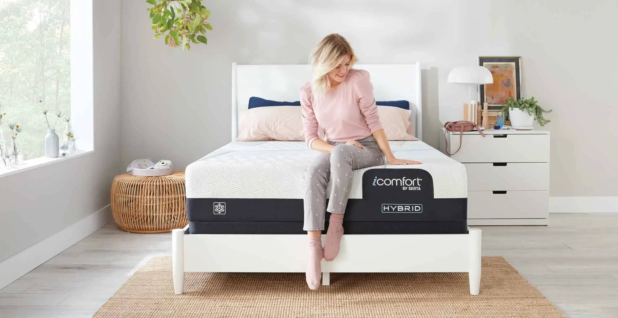 The 3 Most Common Mattress Types (A Guide to Coil Spring, Memory Foam, & Hybrid Mattresses)