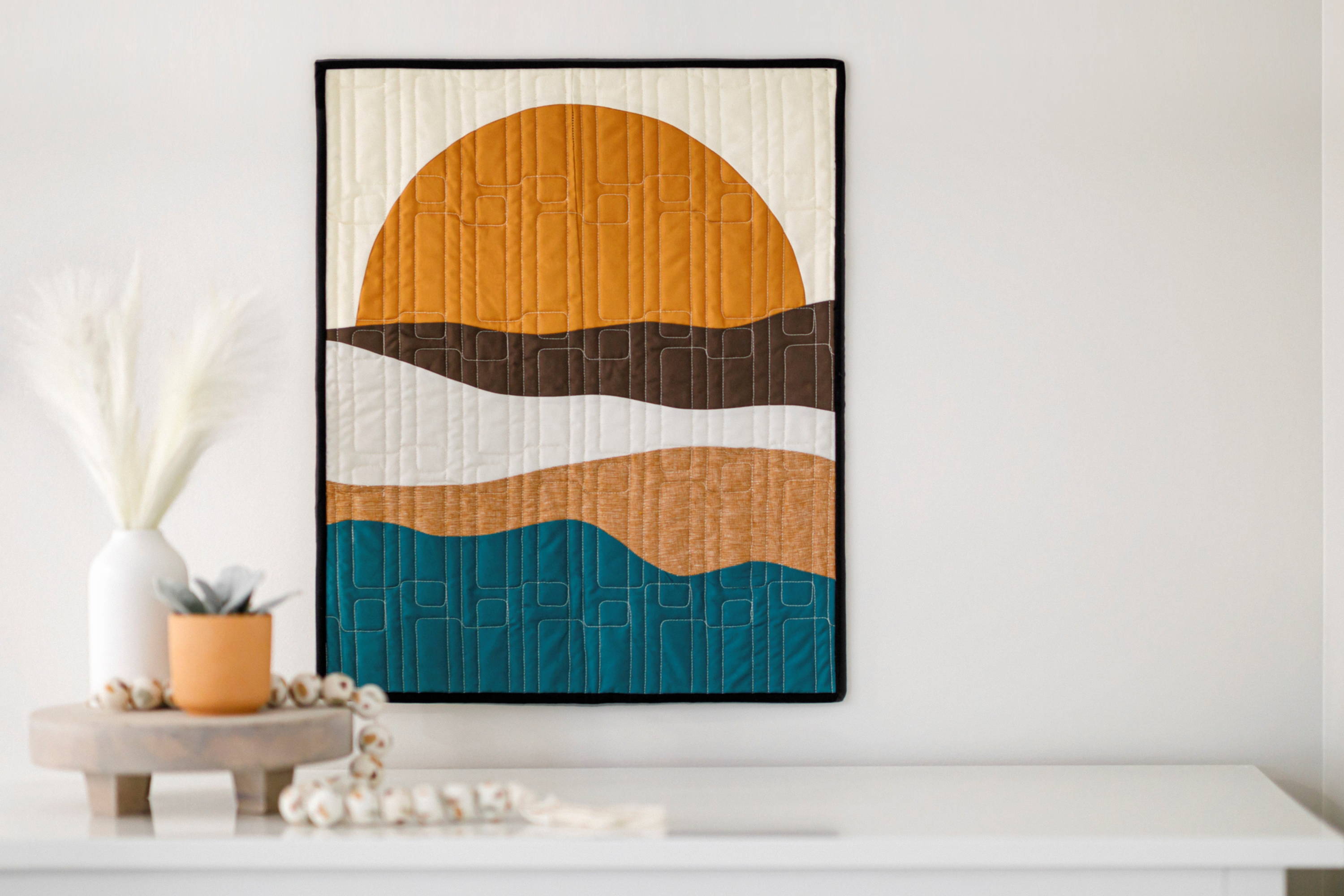 freestyle sunset wall hanging pattern using fat quarter bundles