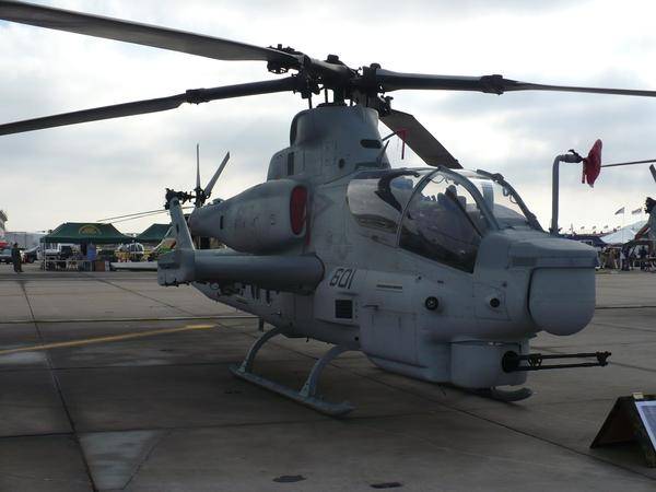 BELL AH-1Z VIPER