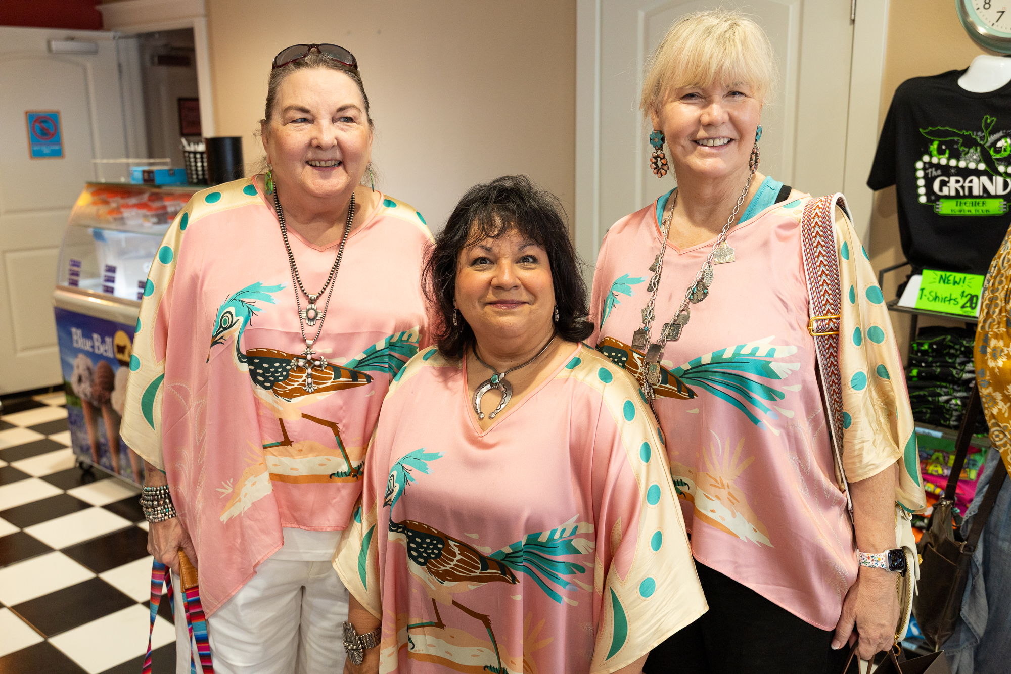 What's better than twins? Triplets! We love seeing a matching group.
