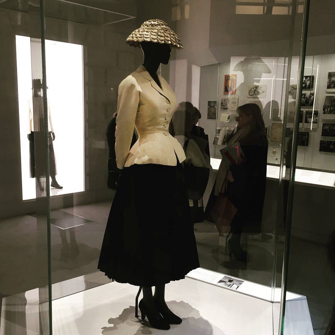 Christian Dior's Bar Suit on display at the V&A Museum 