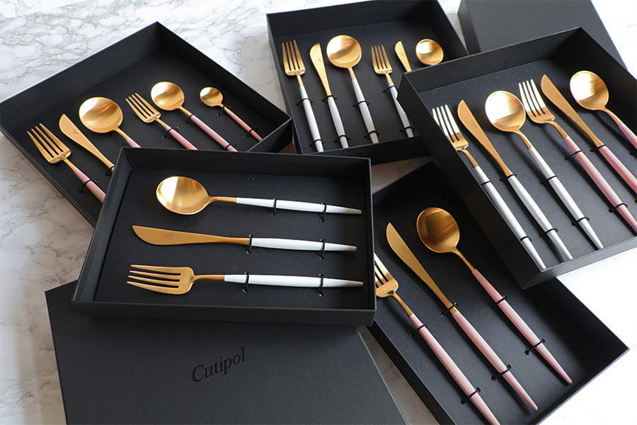 Cutipol 専用ギフトボックス|オルネ ド フォイユ公式オンライン Cutipol 専用ギフトボックス|オルネ ド フォイユ公式オンライン