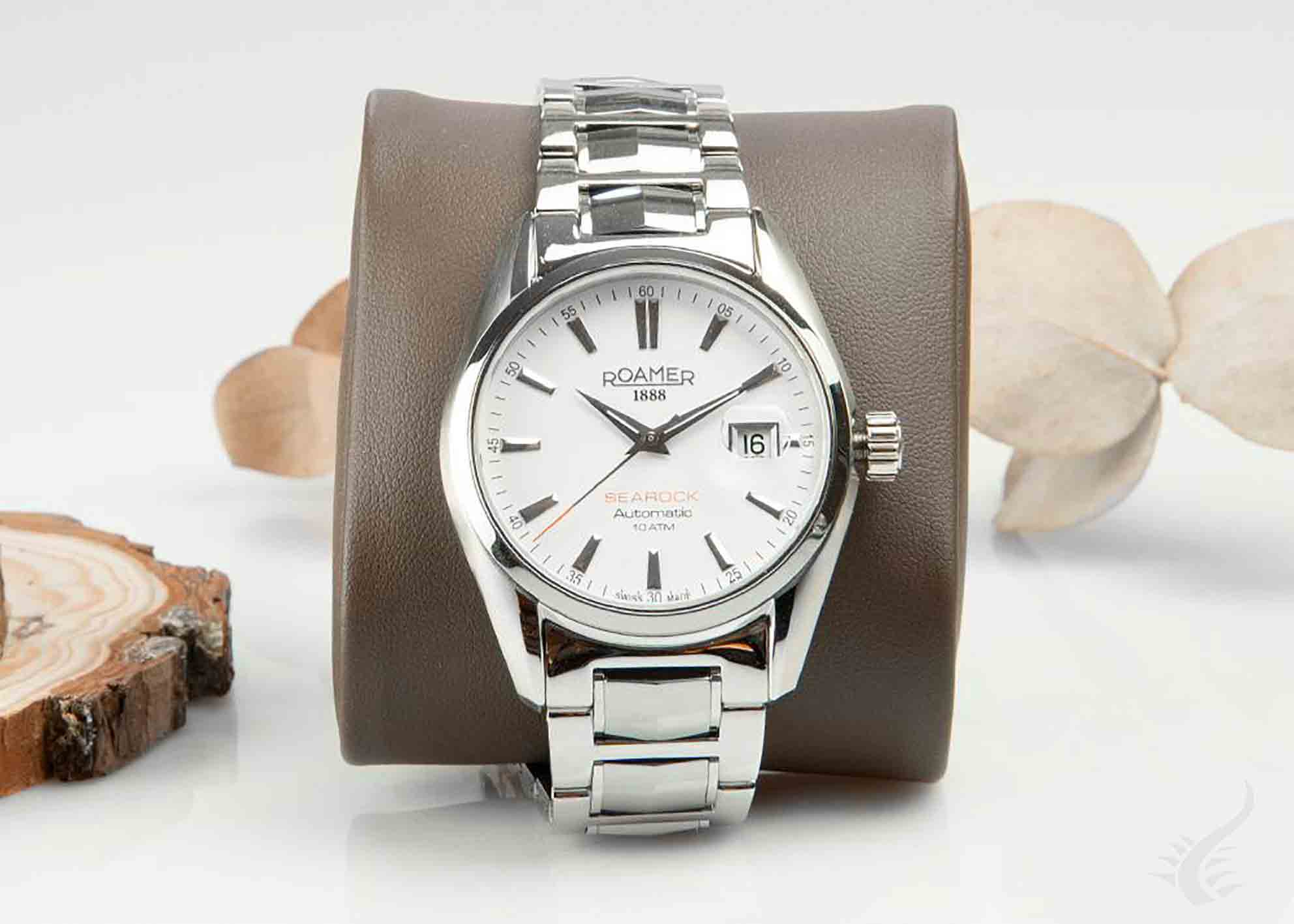 Roamer Searock