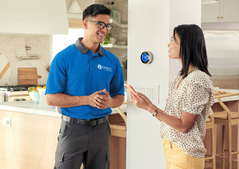 OnTech advisor explaining the new Nest smart thermostat