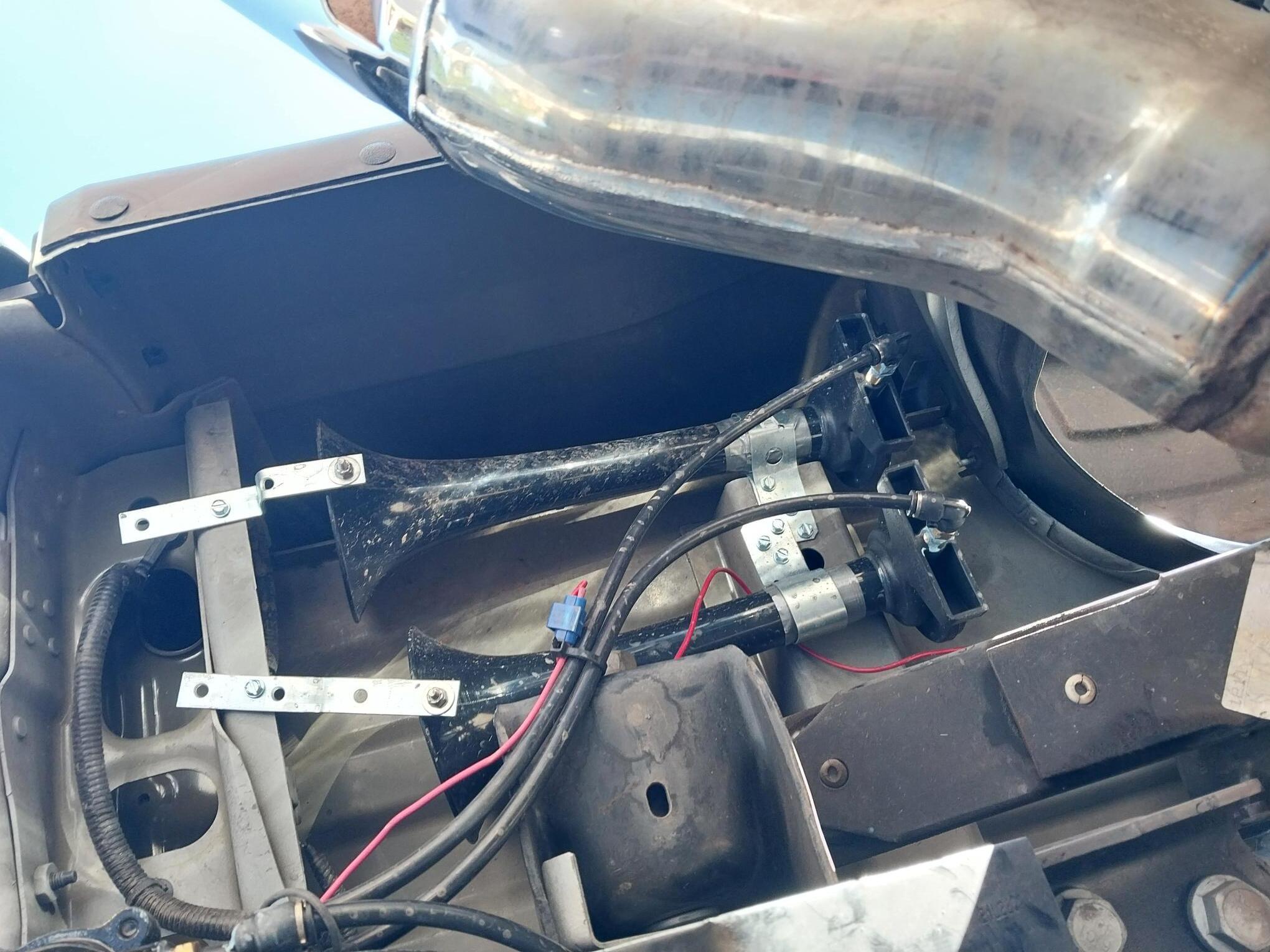 Kevin's 2021 Ford F-250 Train Horn Install with Shocker XL Train Horn
