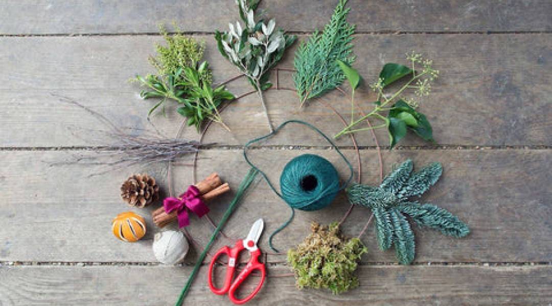Blog: How to make a Christmas wreath