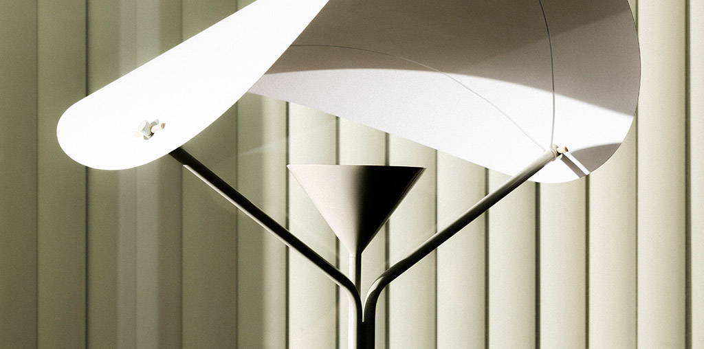 Close-up of The Floor Lamp in Cool White and Washi paper shade