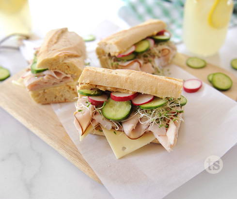 asian garlic turkey sandwiches