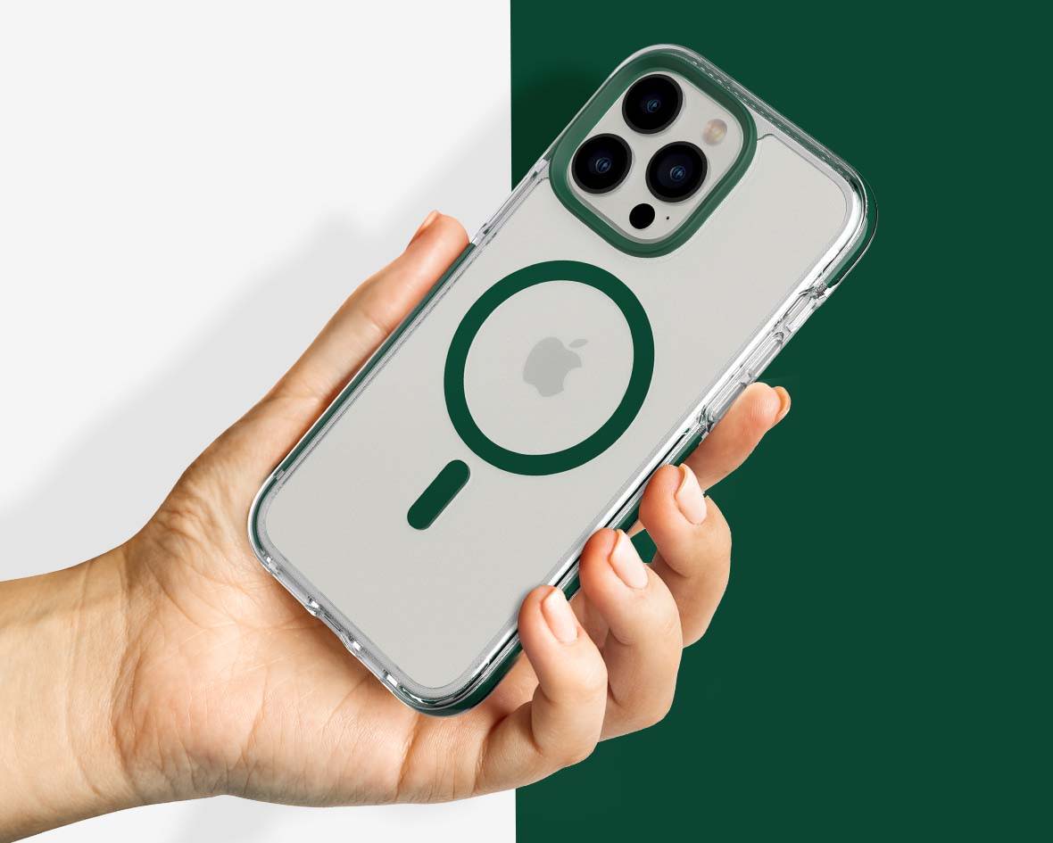 Tech21 iPhone 14 Evo Crystal phone case