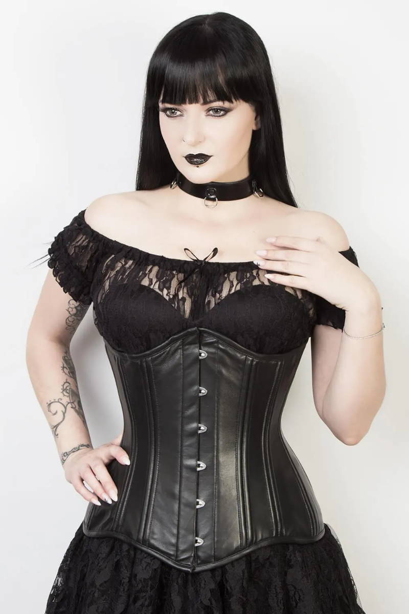 should I try to make my old corset work? : r/corsets