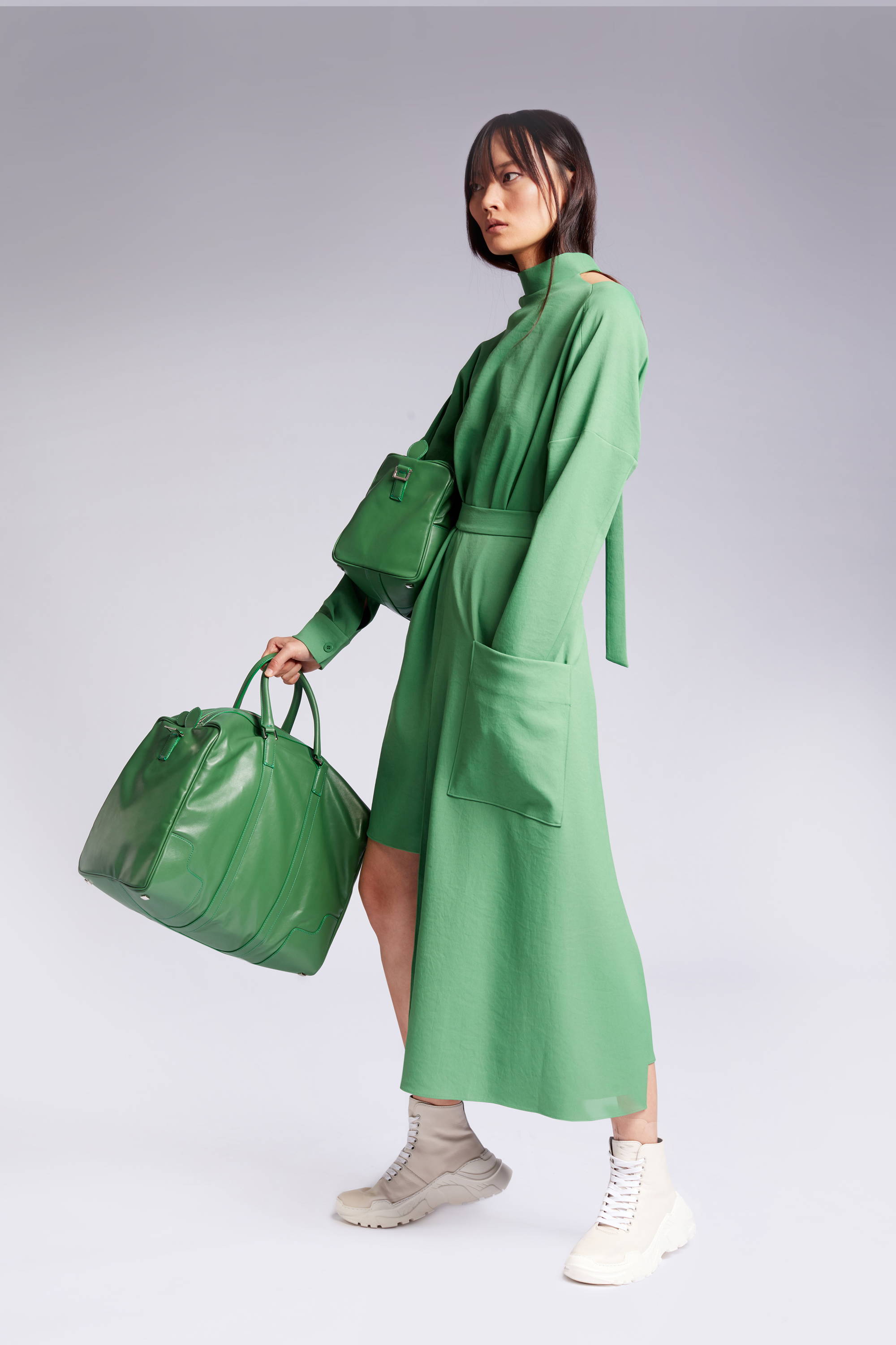 Pre-Fall 2019 campaign image.
