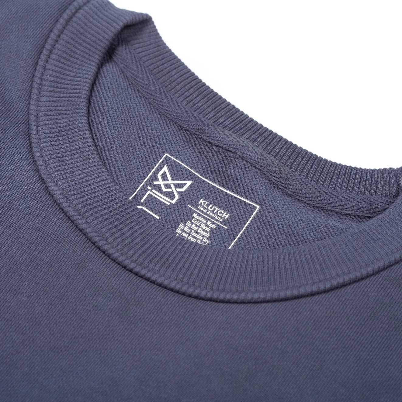 How to your t-shirt with labels and neck-tag | The Print