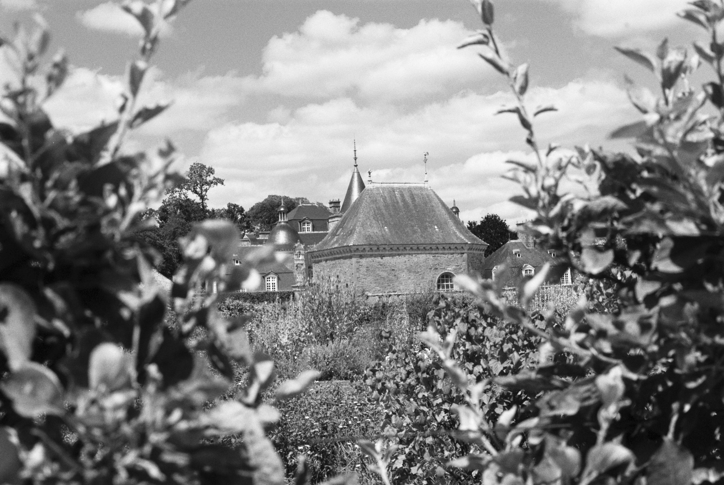 Ilford Pan F Review - Sample Image - Building
