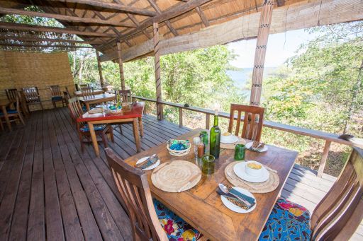Mumbo Island Camp_Dining