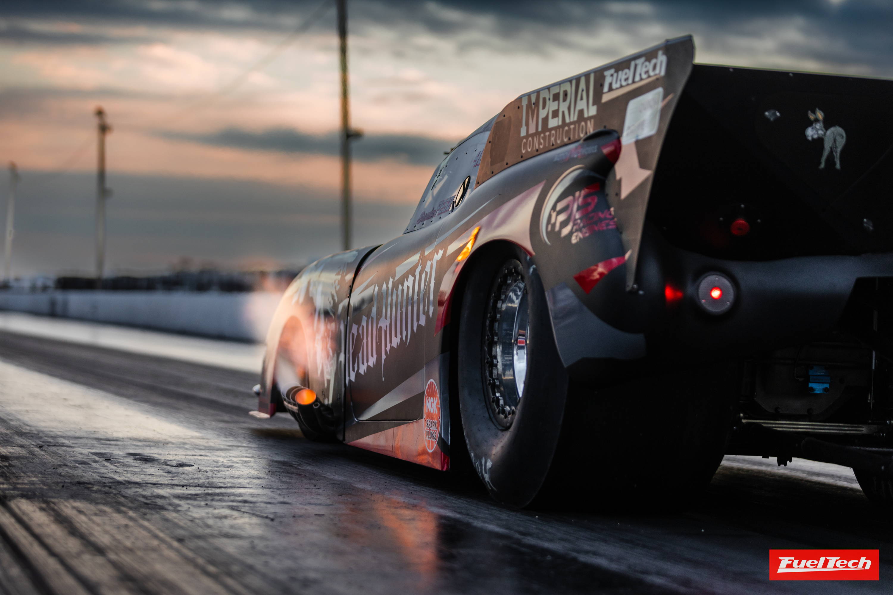FuelTech's FTSPARK in drag car breathing fire on the line