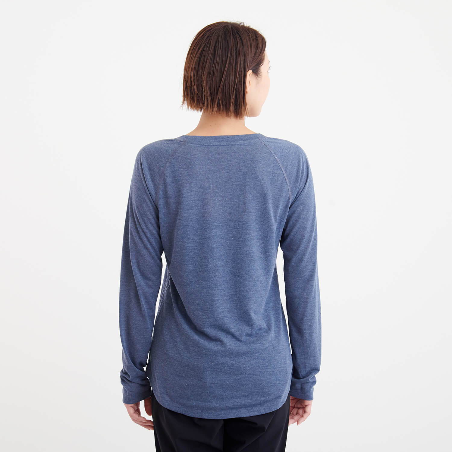 patagonia（パタゴニア）/キャプリーンクール ロングスリーブトレイルシャツ/ネイビー/WOMENS