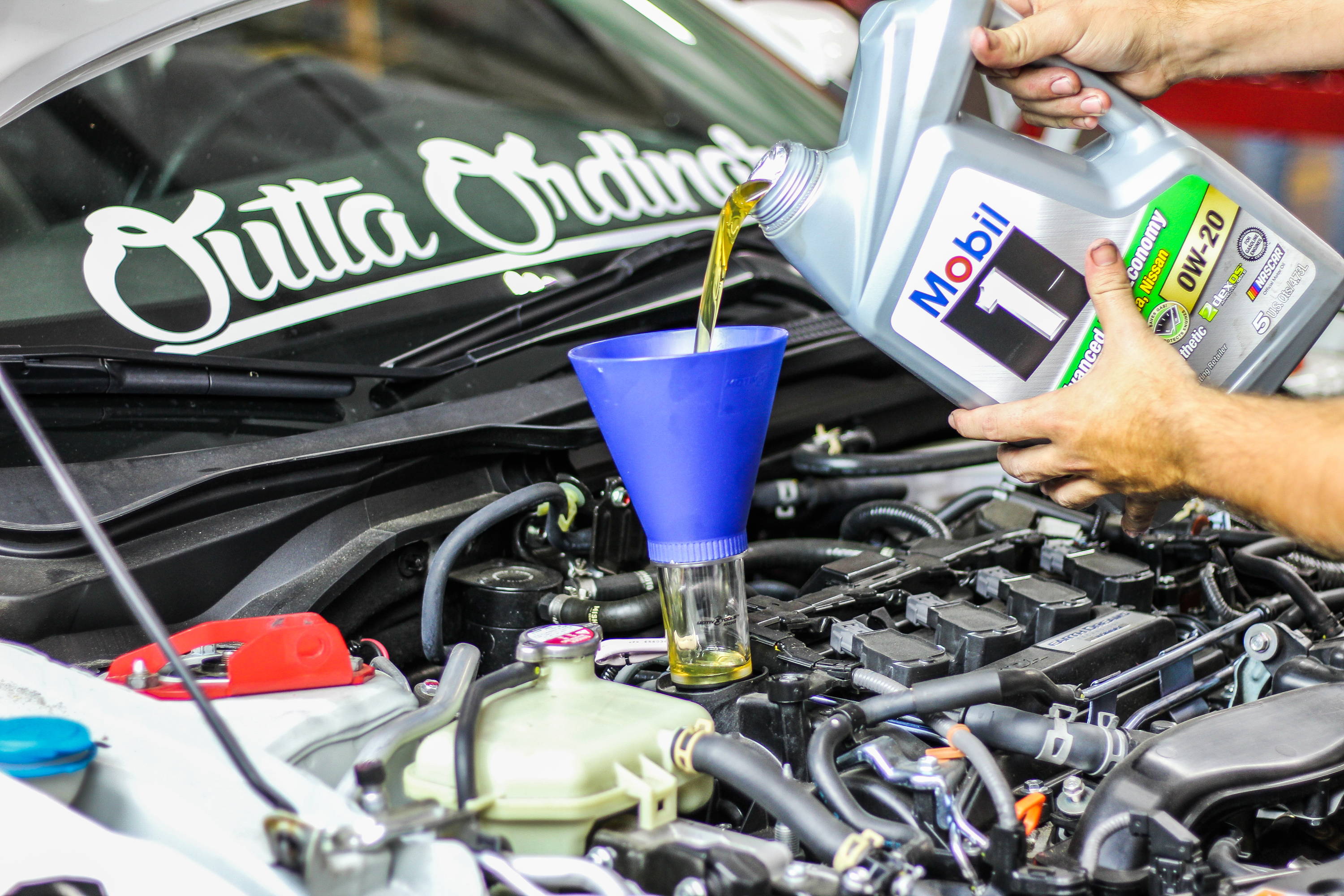 2017 Honda Civic - Refilling engine using OW-20 oil.