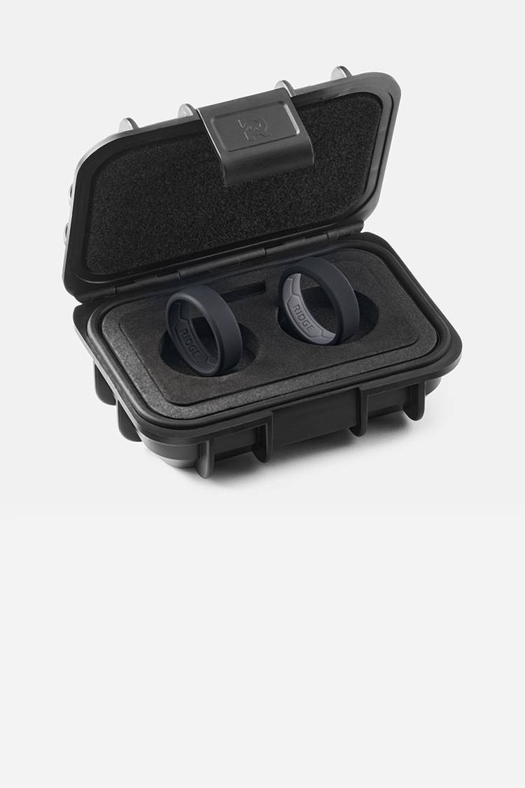 Royal Black 8MM Silicon Ring inside a custom case