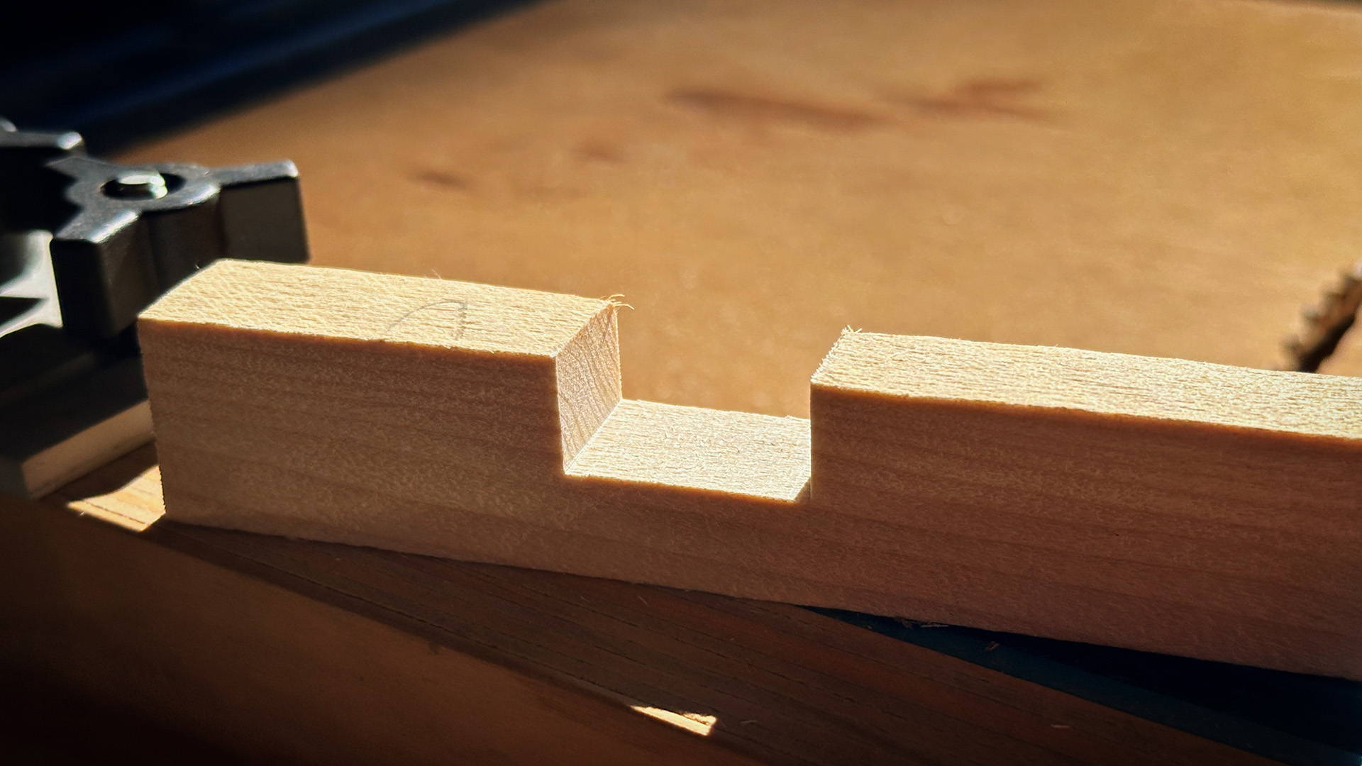 Table Saw Joinery Without a Dado Blade (Quick Tip) | Katz-Moses Tools