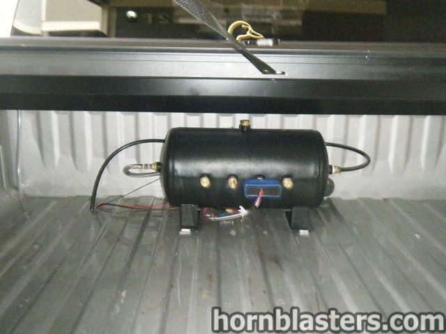 Derek's 2008 GMC Sierra 2500HD Train Horn Install