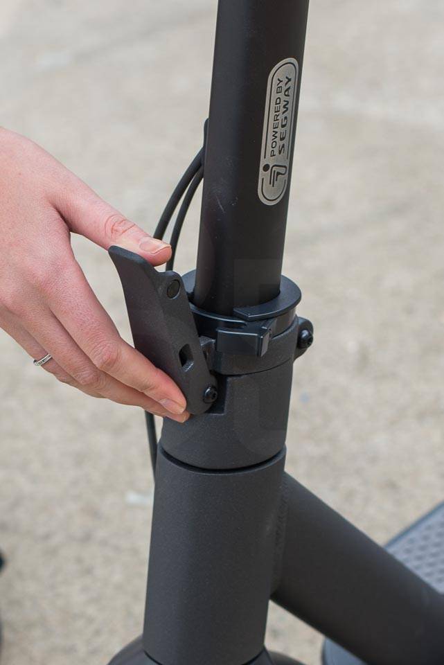 Ninebot Max G30 Electric scooter folding latch release