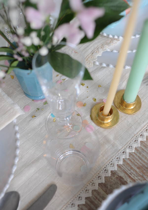 A close up of the glassware for the wedding tablescape.