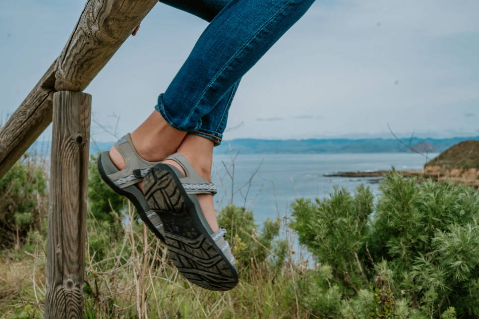 sports sandals for advanced river rapids