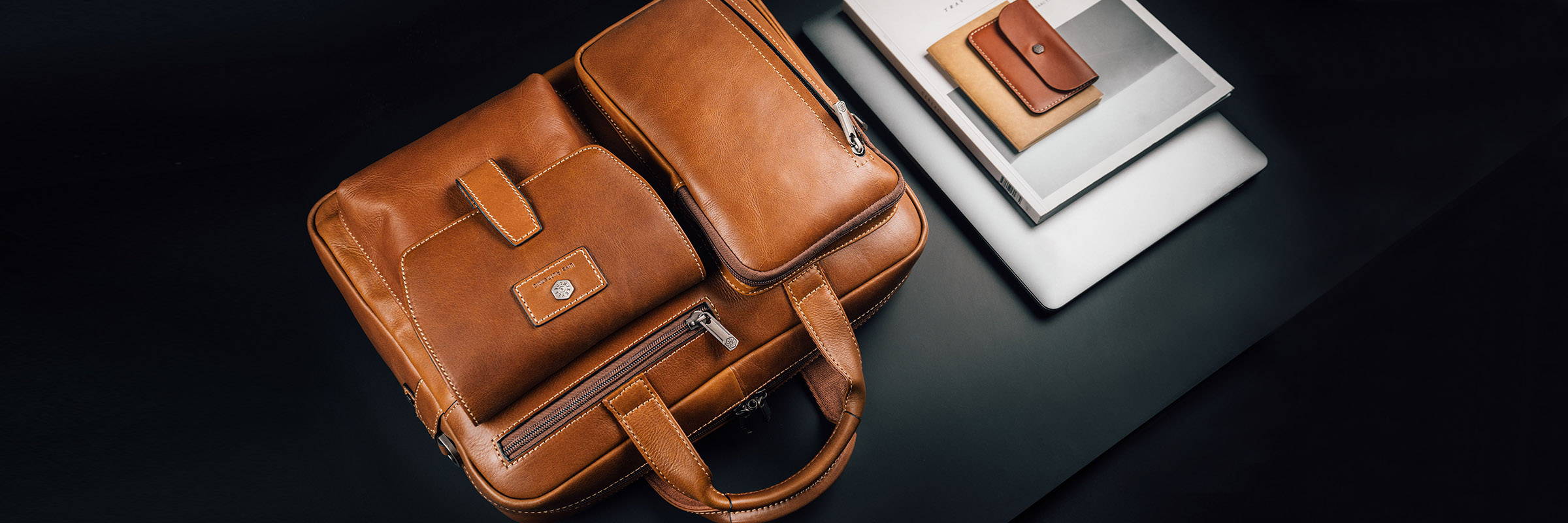 Men's leather briefcase - brown