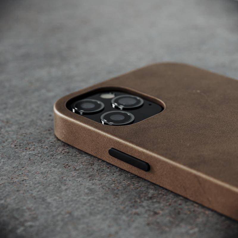 iPhone 14 Leather Case - Journey iPhone 14 Pro / Saddle Brown