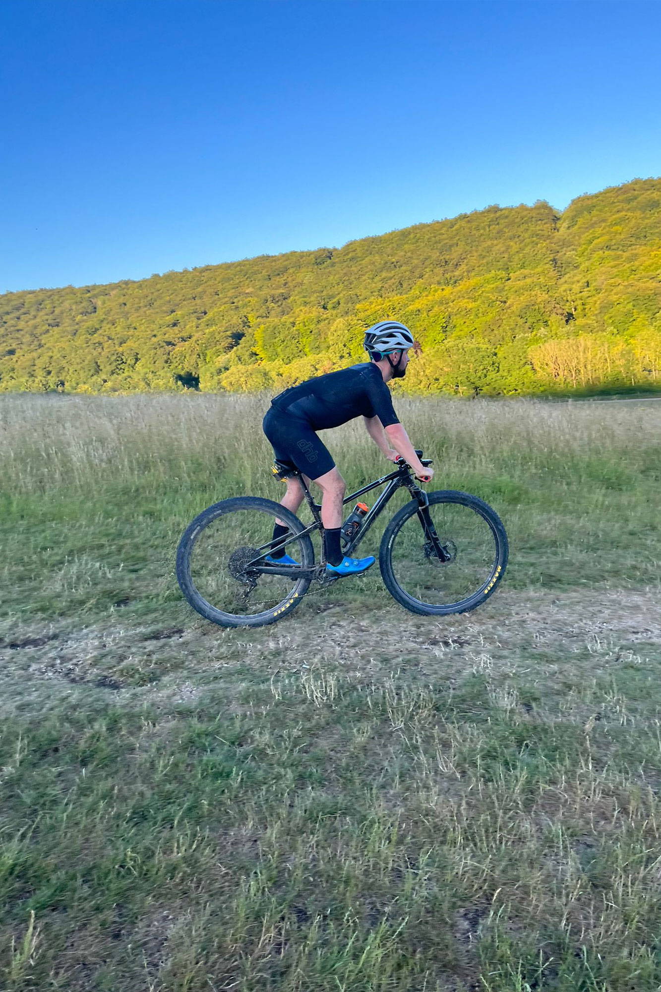 Luke riding his Scott spark