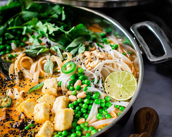 Aromatic Thai Noodle Curry