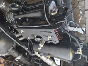 Stealth Spare Tire Delete horn kit mounted under Ford F150