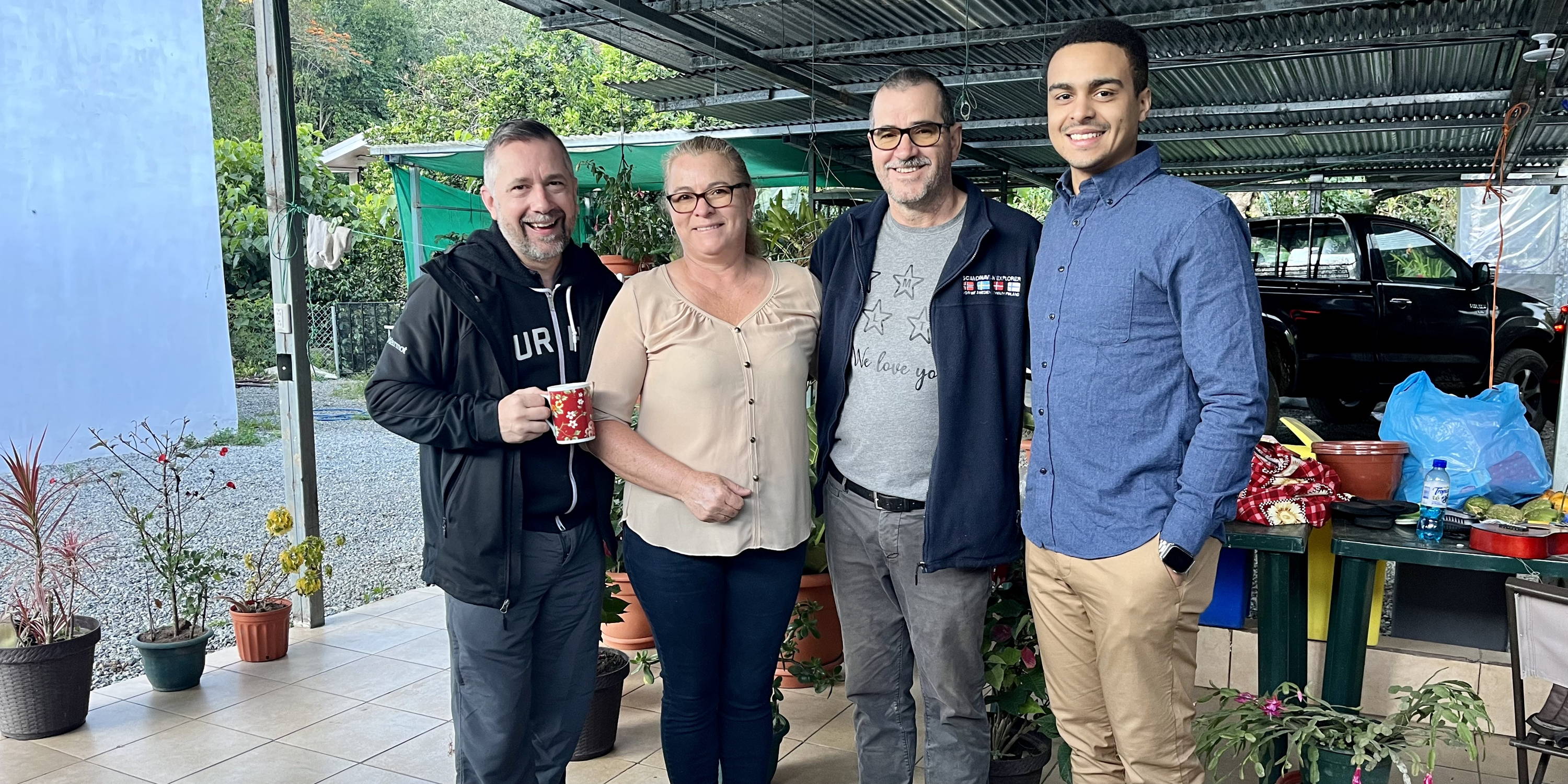 Justin Carabello and David Walker visit with Régulo and Isabella Ureńa on their Costa Rica coffee farm