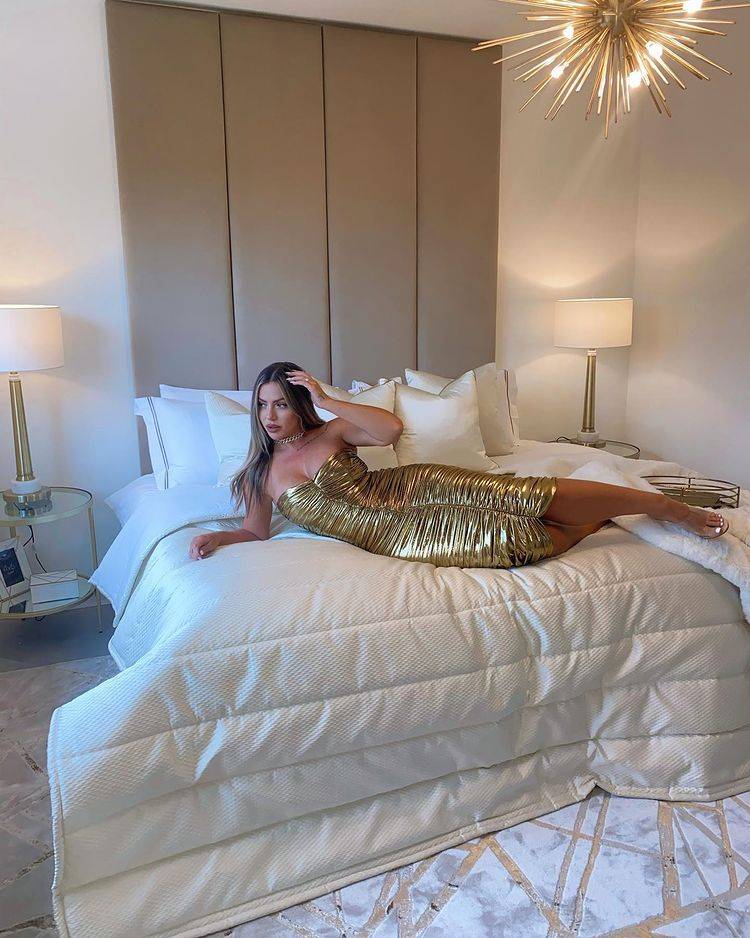 Holly Hagan's Luxury Bedroom Look – Rowen Homes