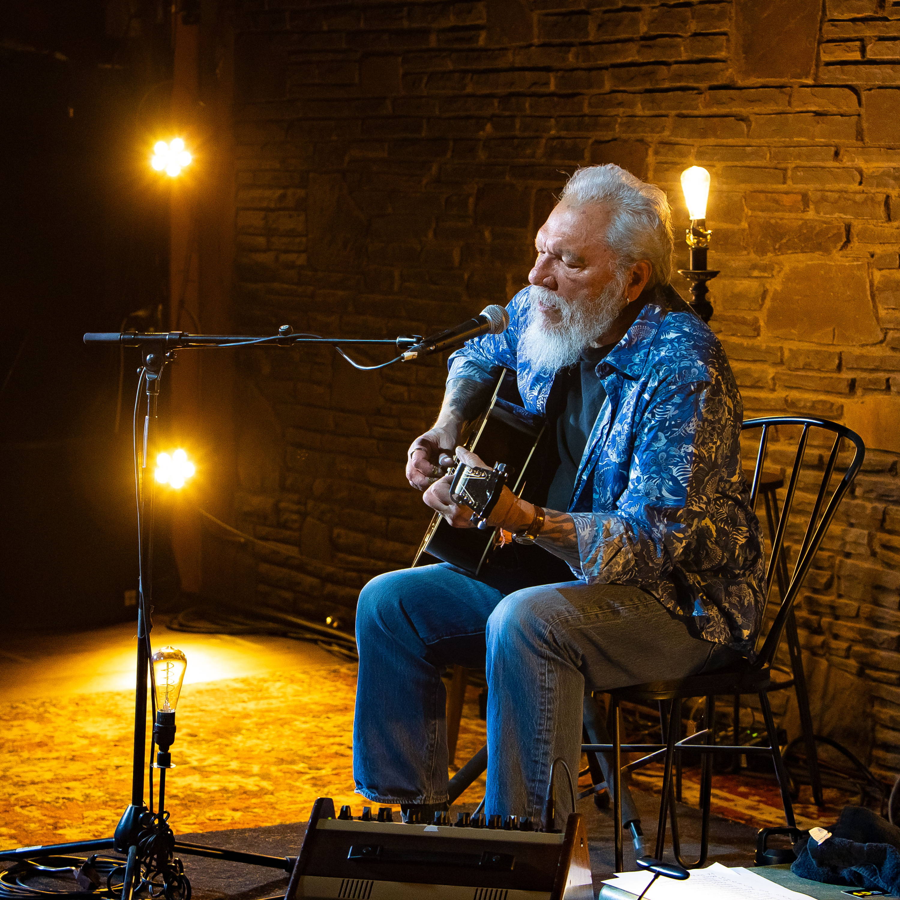 Jorma Kaukonen of Hot Tuna