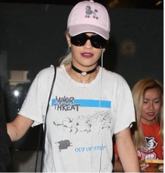 Rita Ora wears Soru Jewellery baroue pearl and velvet choker 
