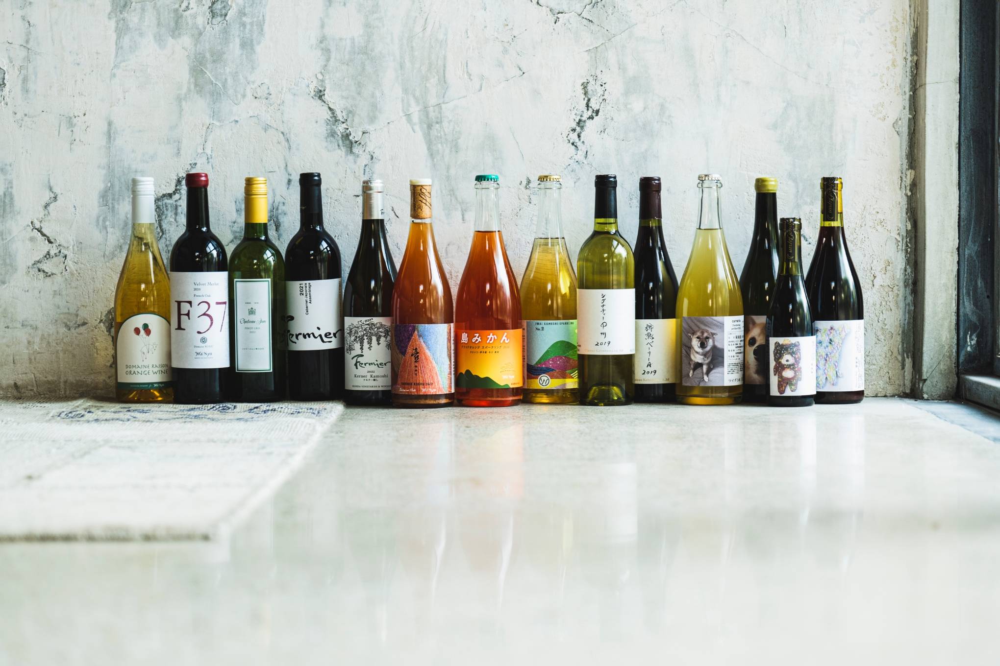 醸造家とwa-syuの想いがつまった、wa-syuだけで手に入る特別な日本ワインやフルーツワイン。