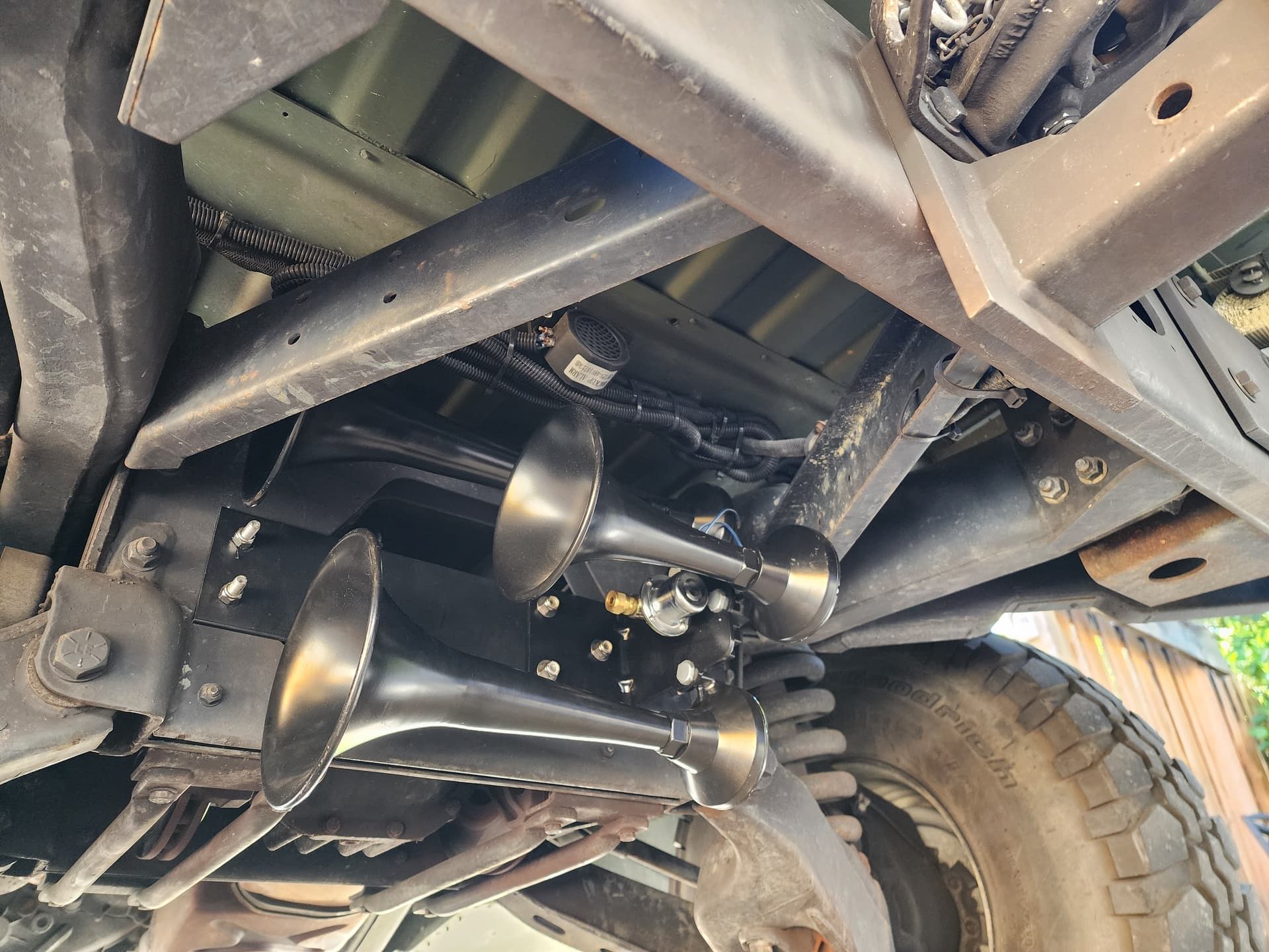 2001 M1045 A2 Humvee Train Horn Install