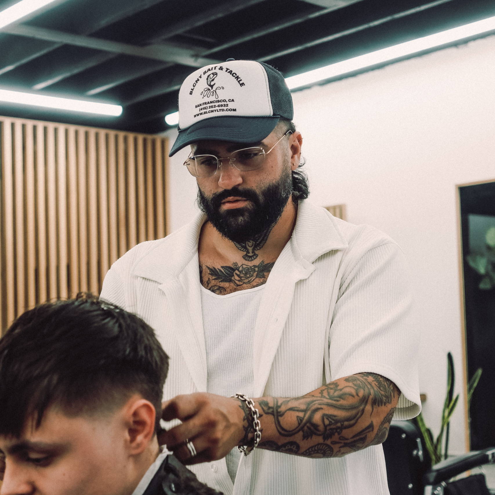 best barber greenville sc low taper blowout fade