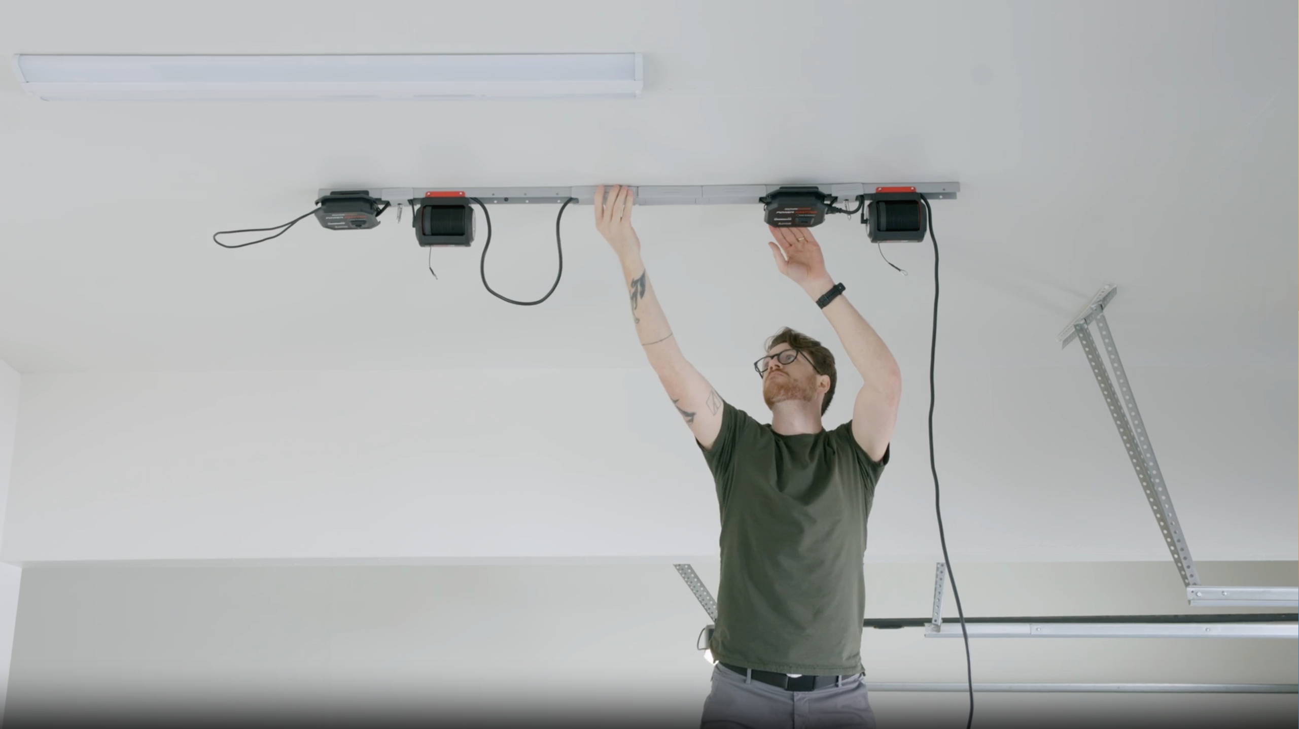 SmarterHome Smart Tracks Garage Ceiling Mount Solution