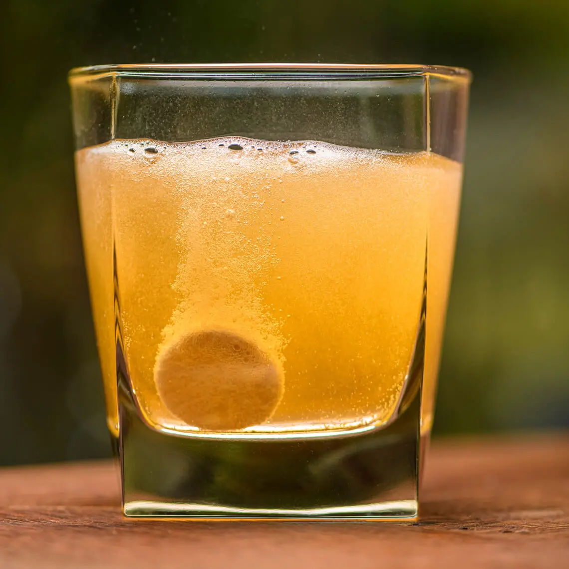 UR Daily Fizz complete vitamin complex for energy and immunity