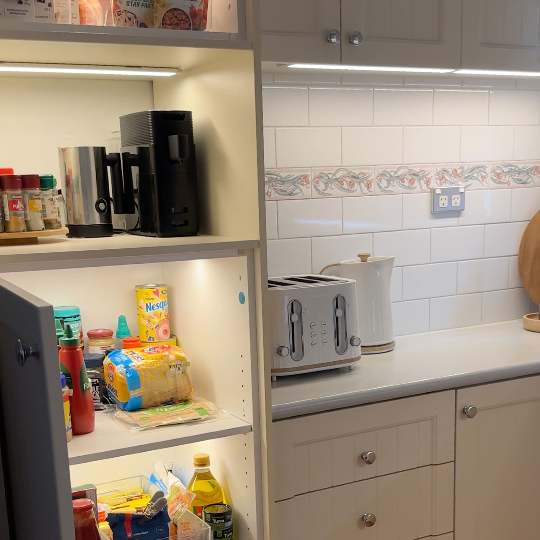 GlowRight cabinet lighting