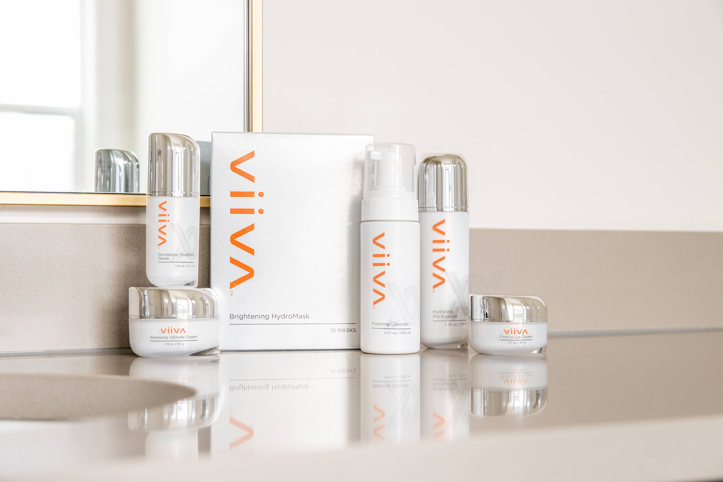 新品 未使用】VIIVA リバイタライジング ユースフルセラム セラム 美容液