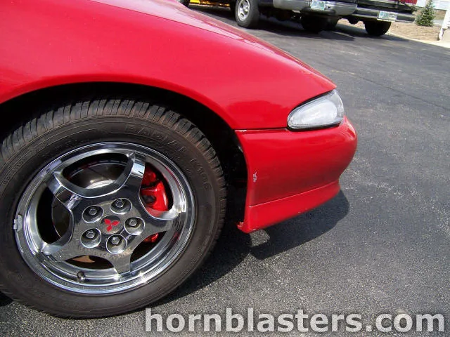 Air compressor tank valves and plumbing for Shocker XL horn system on Eagle Talon photo 7