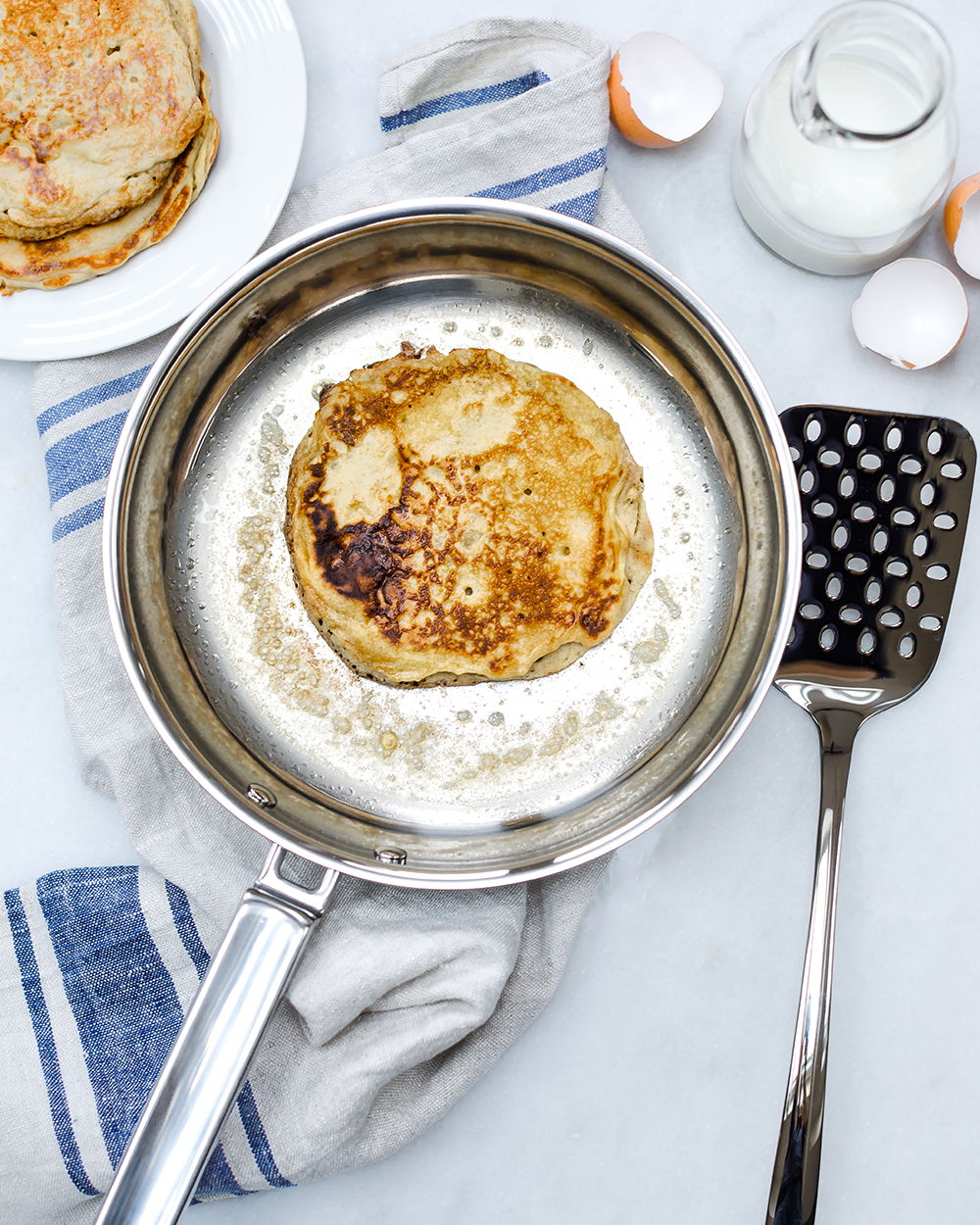 Pancake in the 316 Series frying pan