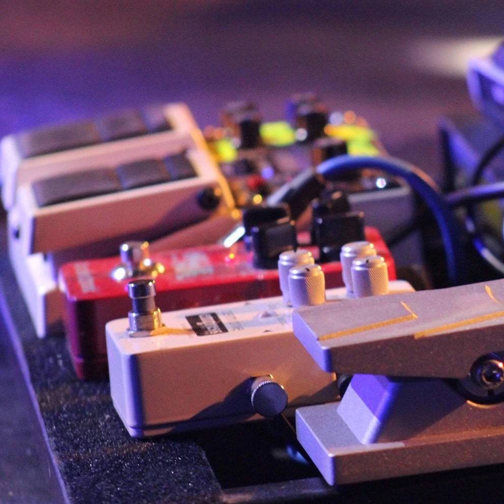 How to set up your first pedalboard