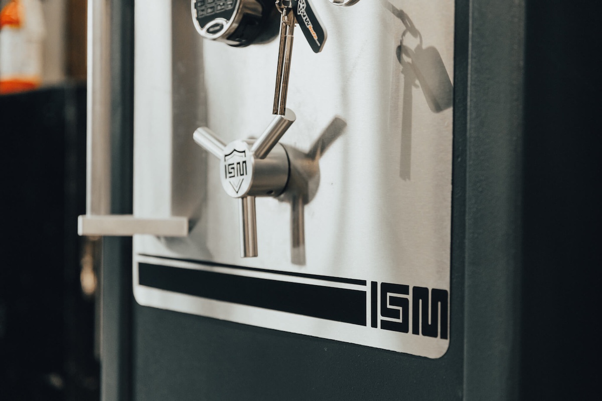 ISM TRTL-60x6 Safe