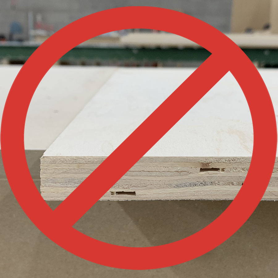 Plywood expansion gaps between glued veneer layers