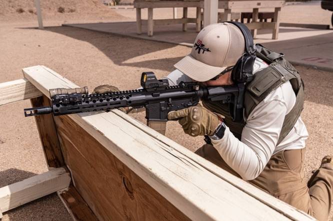 Rob Orgel Training with Spartan Armor Systems Plate Carrier